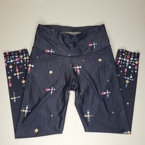 VS 2018 Victoria’s Secret Victoria Sport Black Jewel Leggings Women’s Size M